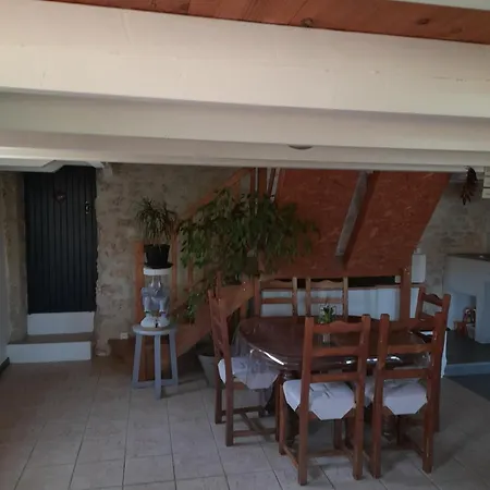 Maison Saint-Savinien